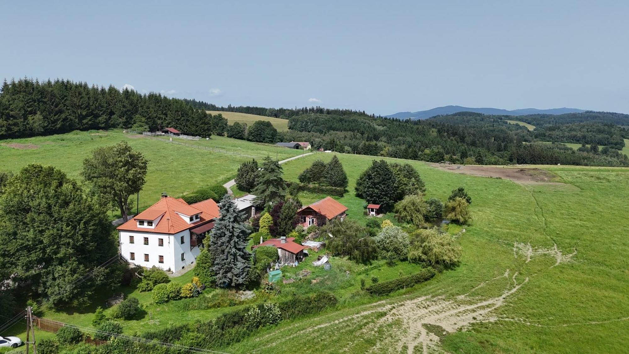 דירות Apartman Hořice na Šumavě מראה חיצוני תמונה